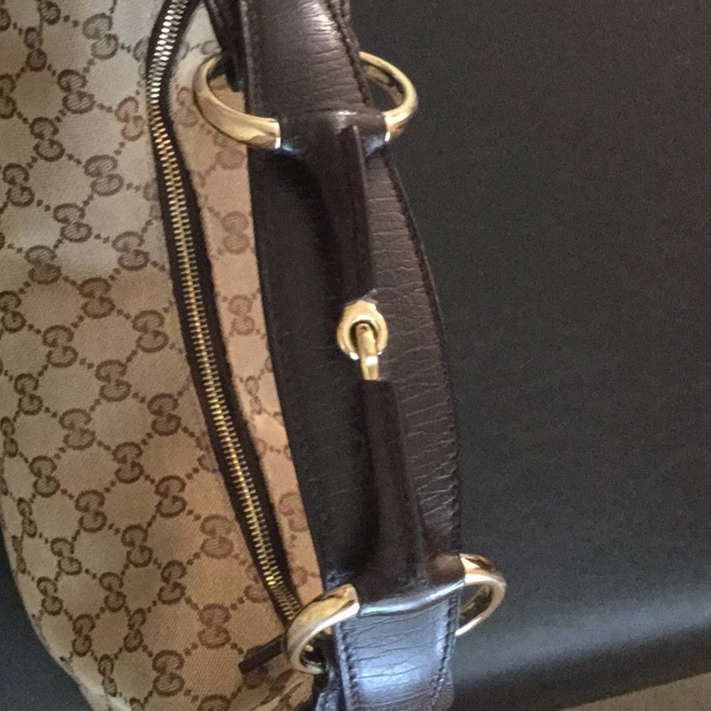 Authentic Gucci horsebit Excellent Used Condition. - Picture 4 of 8